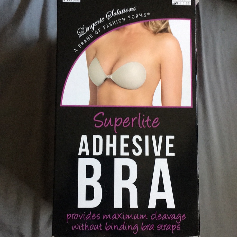 Adhesive Bra